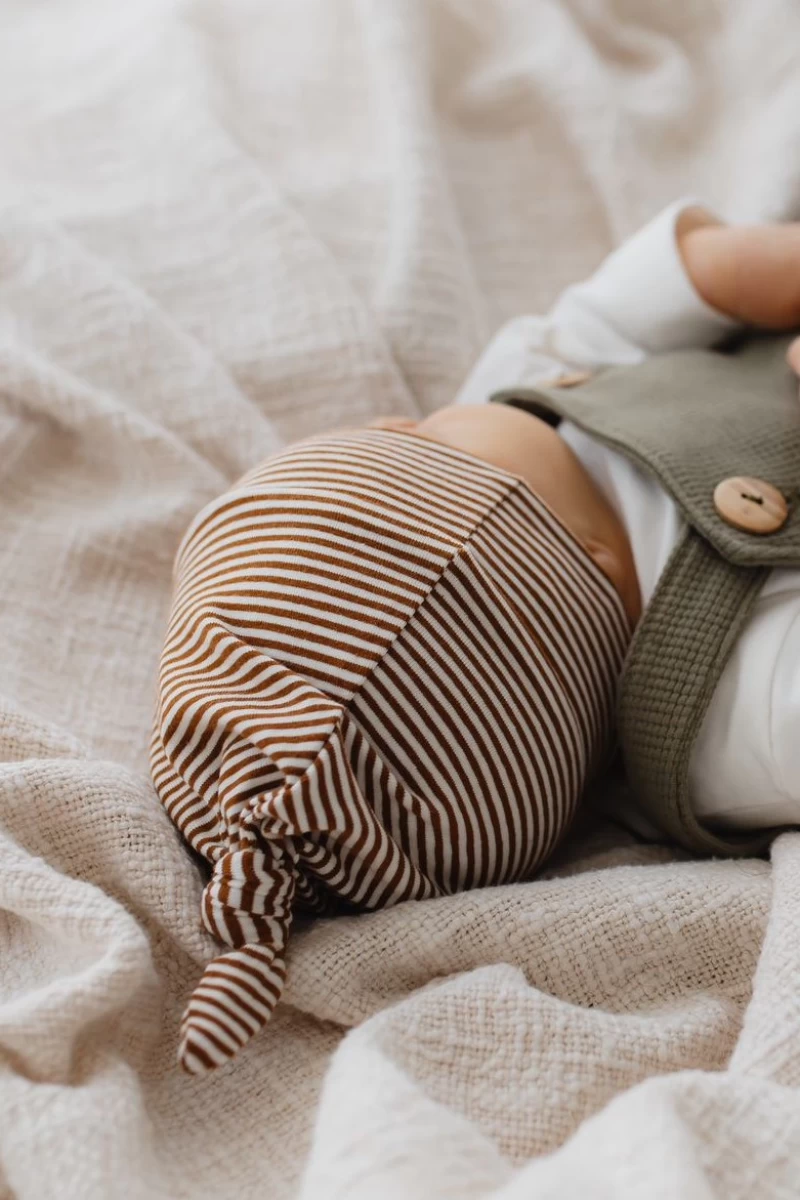 Hello little you - mutsje bruin gestreept