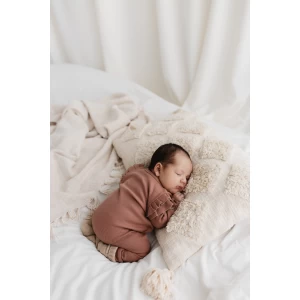 Hello Little You - boxpakje ruffle rib clay, slofjes merino wol zand