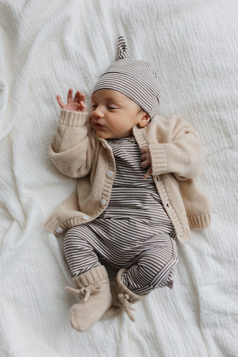 Hello little you - wollen vestje zandkleur newborn