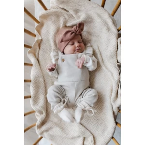 Hello little you - tuinpakje ruffles zandkleur, longsleeve ruffle hartjes clay, slofjes merino wol