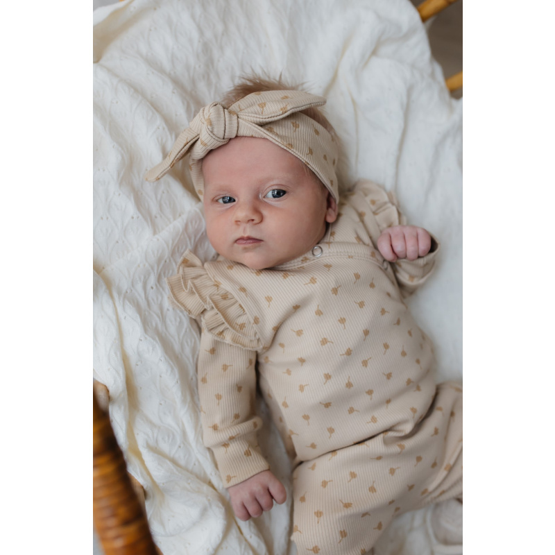 Hello little you - boxpakje ruffles rib klaverblad, cloverleaf, haarbandje, slofjes merino wol off white