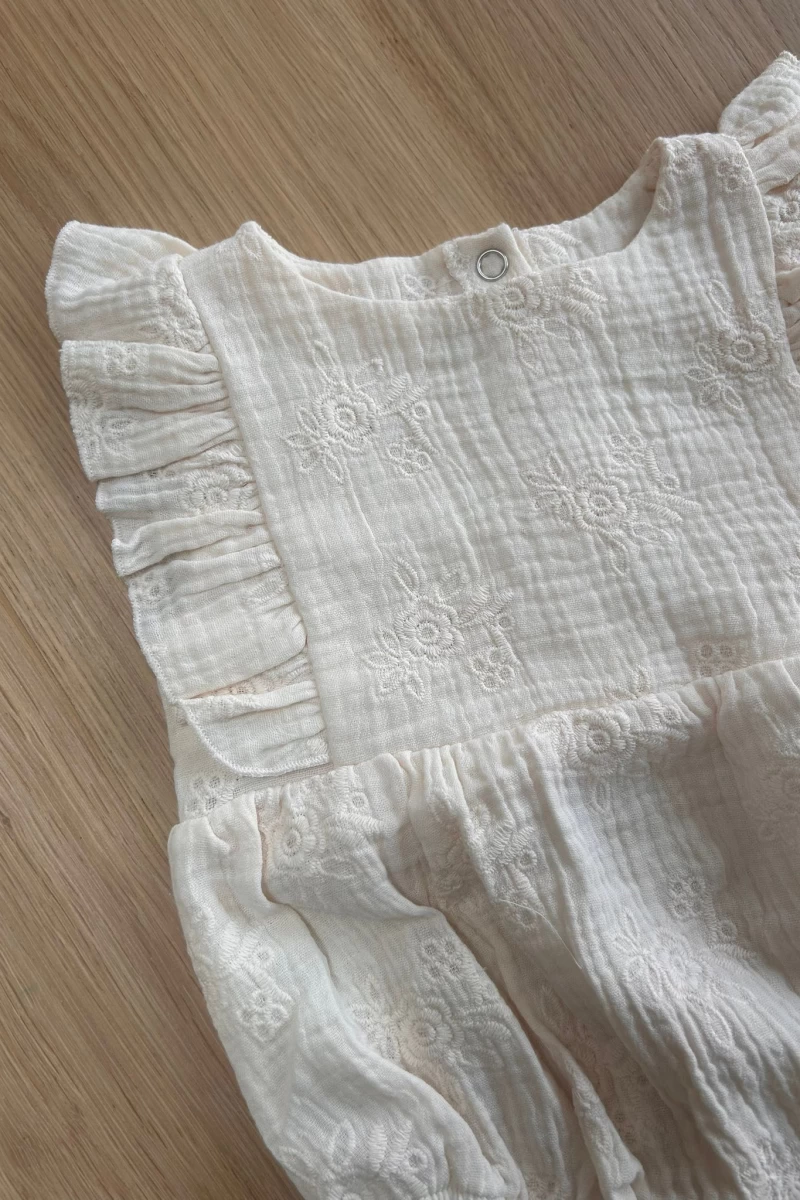 Hello little you - zomer jumpsuit hydrofiel embroidery flowers pakje