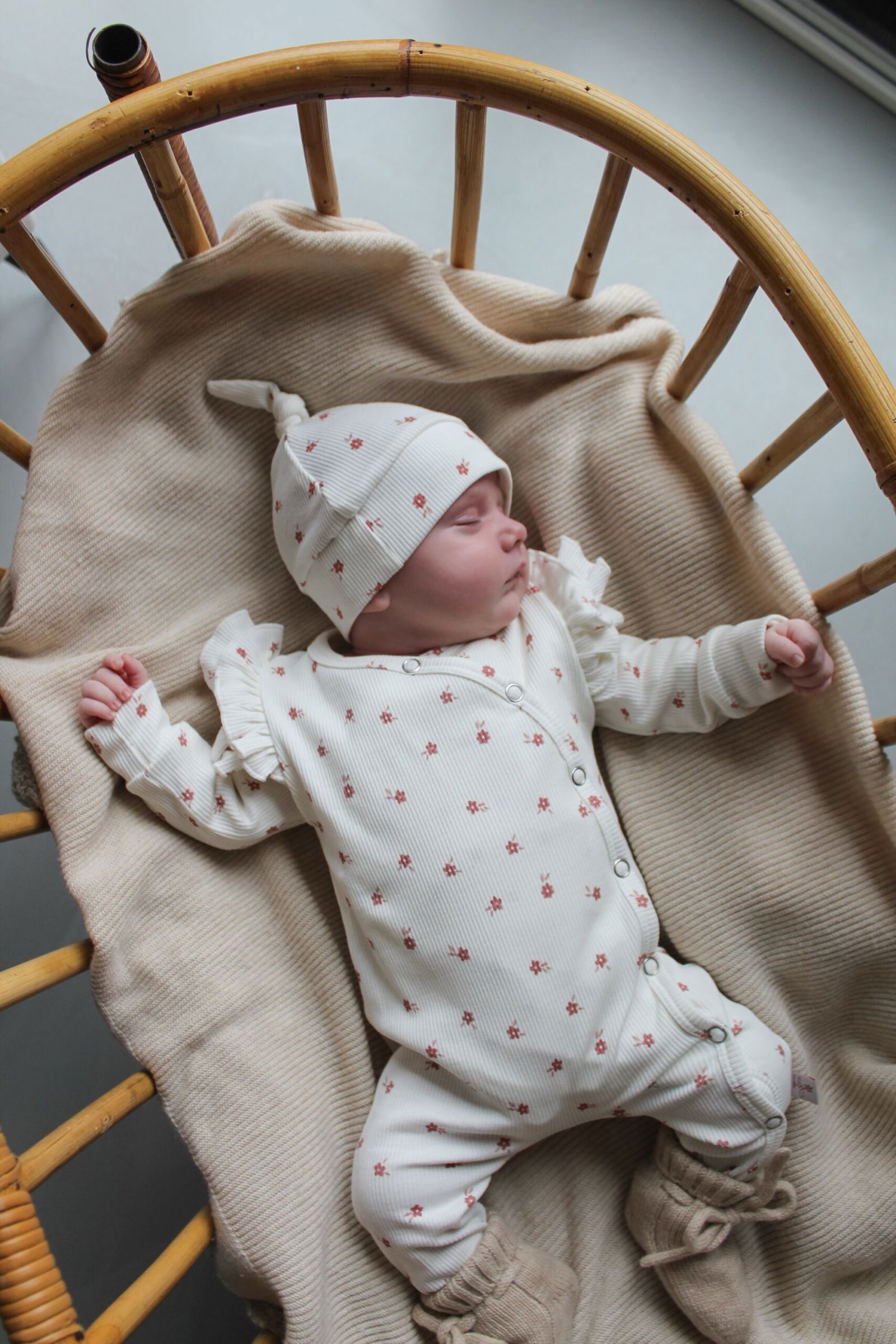 Boxpakje smalle rib petite fleur ruffle