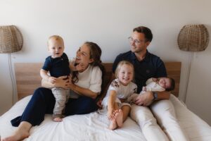 baby fotoshoot boxpakje Hello little you