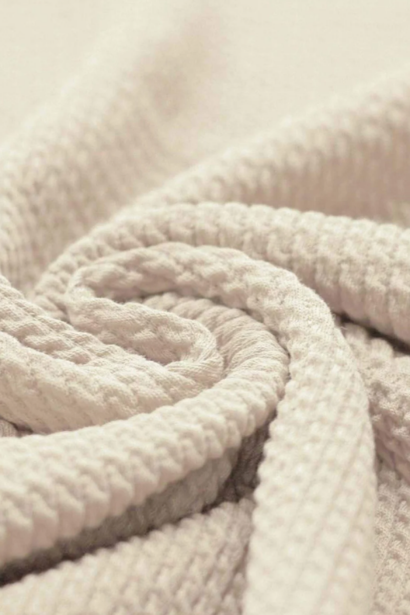 Cable naturel mutsje Hello little you, baby mutsje naturel kleur, zand licht beige